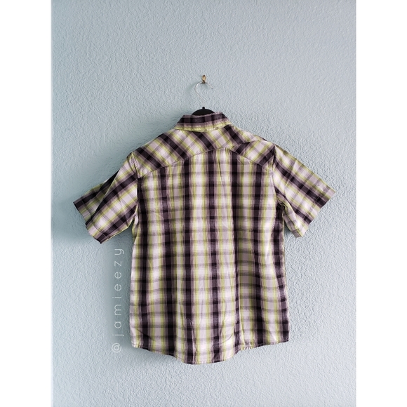 Amplify (Kids) | Plaid Short Sleeve Button Down - Picture 8 of 8